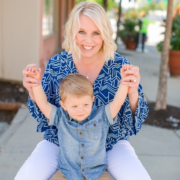 Meet your Posher, Sheila - Picture 1 of 2